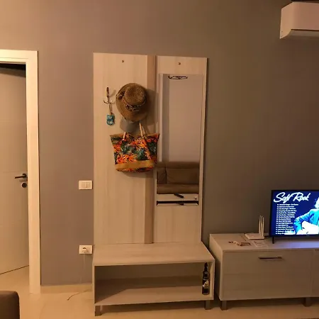 Studio Apartament Apartment Golem (Tirana)
